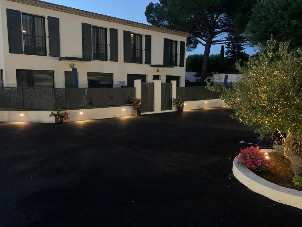 Les Villas Du Golf Mougins Exteriör bild